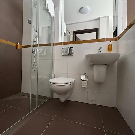 Eclipse Budget * Domasław